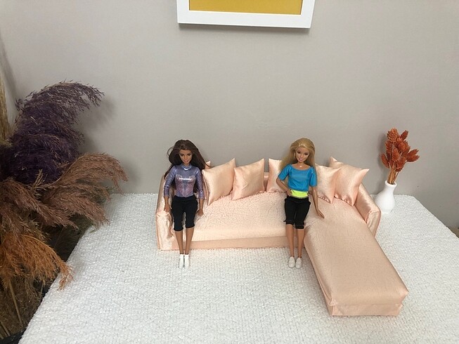 Beden Renk Barbie koltuk