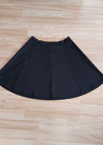 l Beden Fashion Frends marka L beden Siyah Pilili Mini Etek