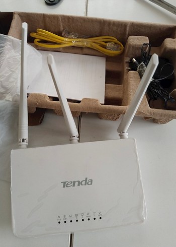 Tenda Easy Setup Kablosuz Router Beyaz - Görsel 4