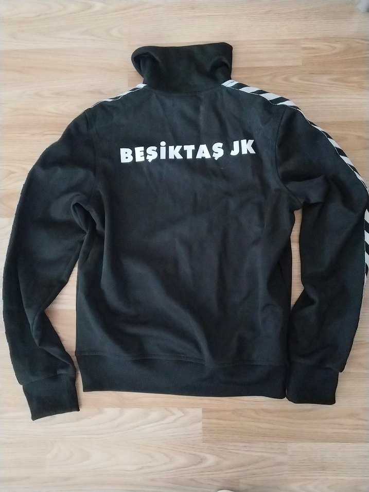 Hummel  XL beden Fermuarlı Uzun Kollu Beşiktaş forması - Görsel 5