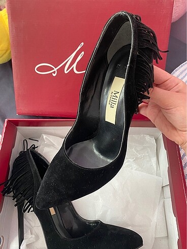 39 Beden Stiletto