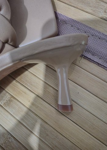 Bej Örgü Detaylı Kadın Topuklu Terlik - Görsel 4