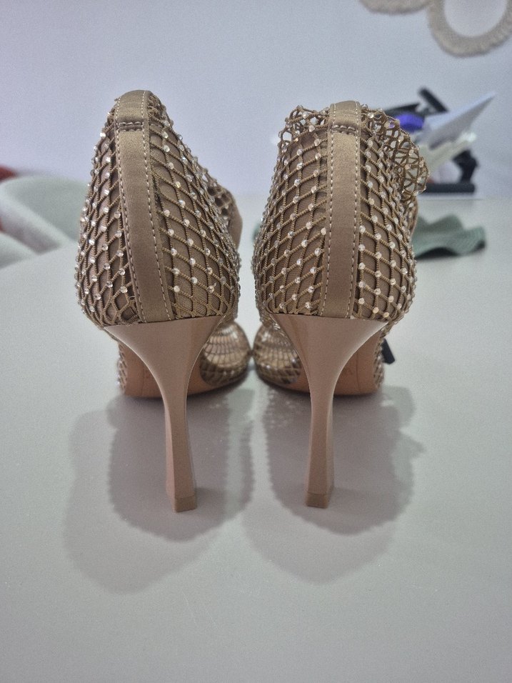 Bej Kemerli Fileli Stiletto Topuklu Kadın Ayakkabı - Görsel 3