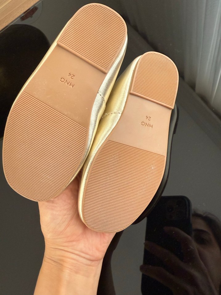 Kız Çocuk Parlak Altın Tokalı Babet - Görsel 2