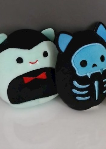 Vampir ve İskelet Pelus