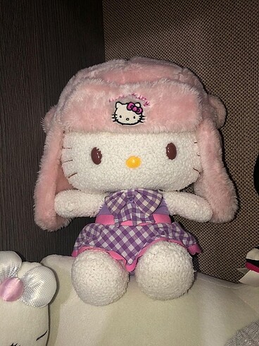 Hello Kitty Rus Şapkası