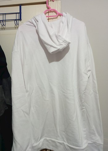 Beyaz Kapüşonlu Uzun Kollu Sweatshirt - Görsel 3