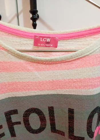 LC Waikiki Pembe Çizgili Uzun Kollu Tişört
