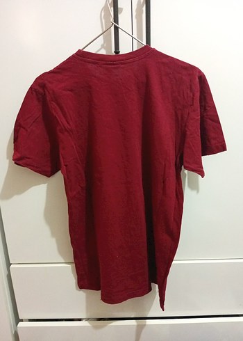 Kırmızı Baskılı Erkek Tişört - Görsel 3