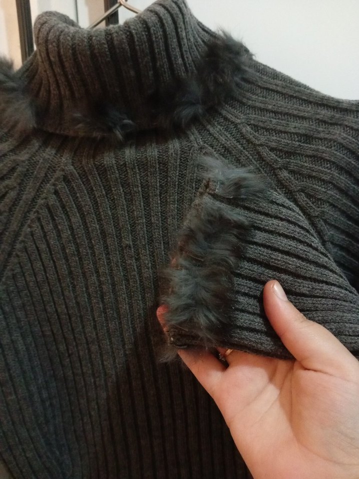 Gri Boğazlı Triko Kadın Kazak - Görsel 2