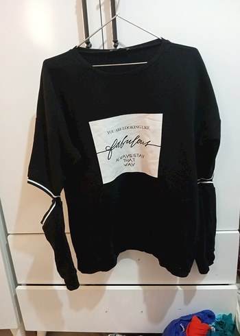 Siyah Baskılı Kadın Sweatshirt