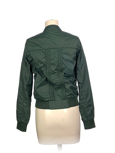 40 Beden Koton Bomber %70 İndirimli.