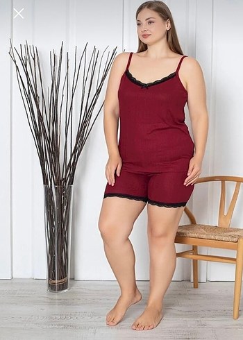 Bordo Askılı Mini Kadın Pijama Takımı