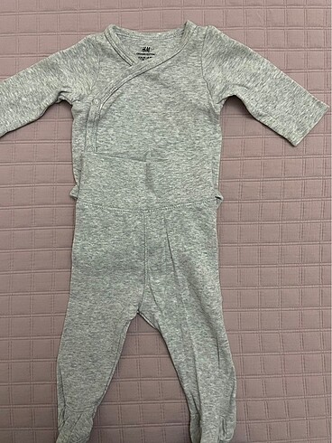 Yenidoğan Beden çeşitli Renk 3 adet H&M takım