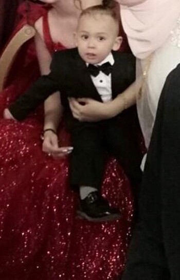 Erkek çocuk takım elbise