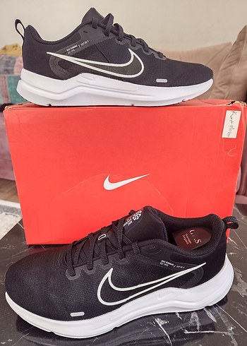 Nike Downshifter 12 orjinal sıfır ürün - Görsel 3