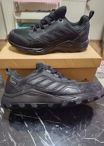 Adidas terrex tracerocker 2 goretex su geçirmez orijinal urun - Görsel 3