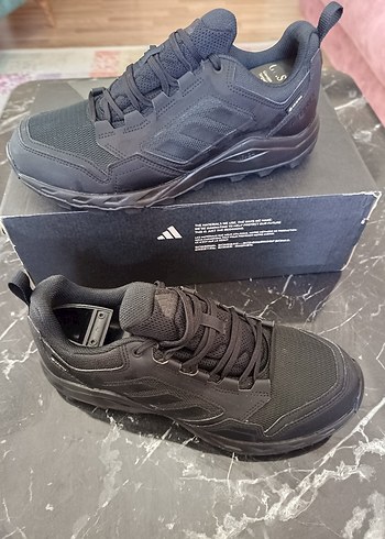 Adidas terrex tracerocker 2 goretex orijinal sıfır gibi üründür - Görsel 4
