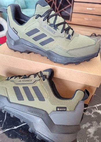 Adidas Terrex AX4 goretex Outdoor kutulu sıfır gibi üründür - Görsel 2