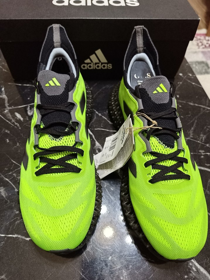 Adidas 4DFWD orjinal sıfır etiketli üründür - Görsel 5