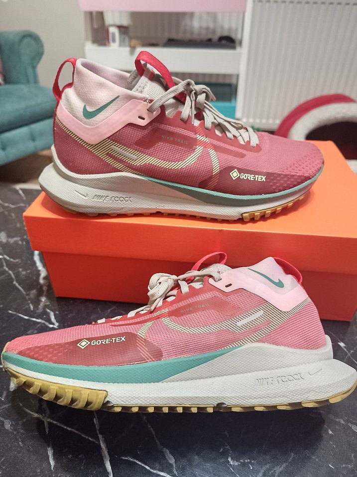 Nike react Pegasus trail 4 goretex üründür - Görsel 4