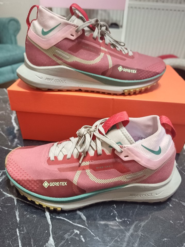 Nike react Pegasus trail 4 goretex üründür - Görsel 3