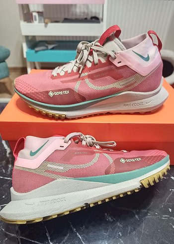 Nike react Pegasus trail 4 goretex su geçirmez ürün - Görsel 5