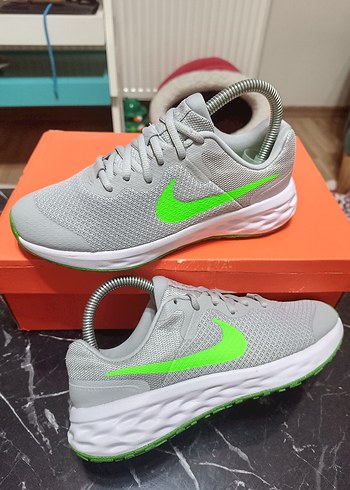 Nike revolution 6 Orjinal sıfır ürün - Görsel 7