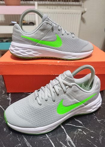 Nike revolution 6 Orjinal sıfır ürün - Görsel 5