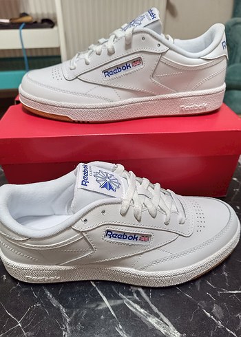 Reebok club c Orjinal sıfır kutulu üründür - Görsel 2