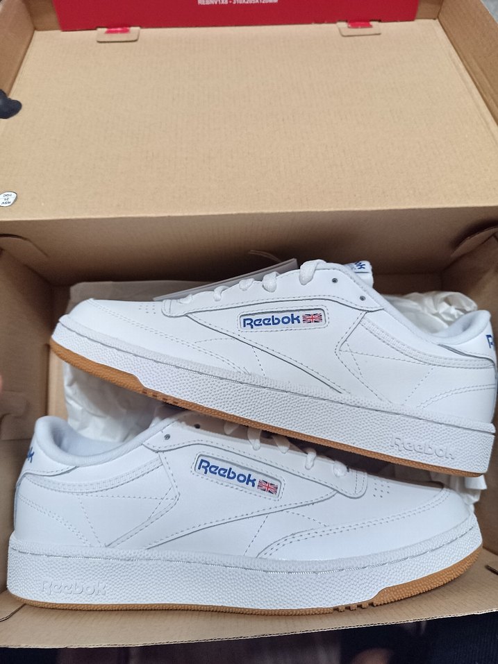 Reebok club c Orjinal sıfır kutulu üründür - Görsel 4
