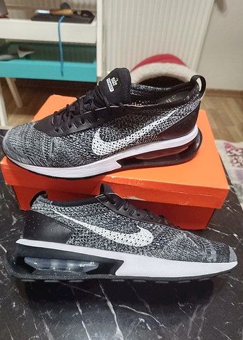 Nike flyknit Racer Orjinal sıfır ürün - Görsel 7