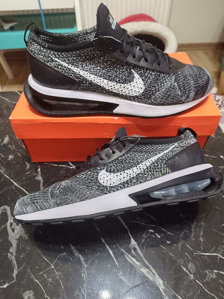 Nike flyknit Racer Orjinal sıfır ürün - Görsel 3