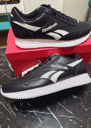 Reebok Jogger lite Orjinal sıfır kutu - Görsel 2