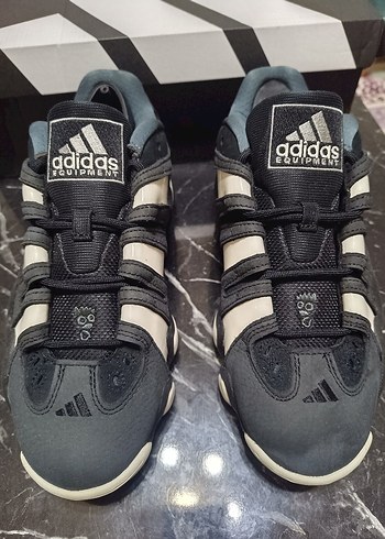 Adidas crazy 8 Orjinal sıfır gibi üründür - Görsel 6