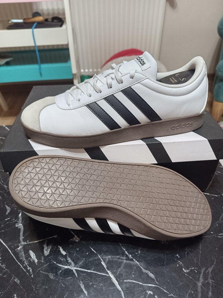 Adidas courtbase Orjinal sıfır gibi ürün - Görsel 5