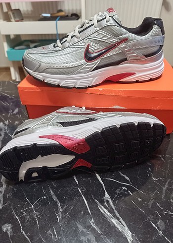 Nike initiator Orjinal sıfır gibi üründür - Görsel 6