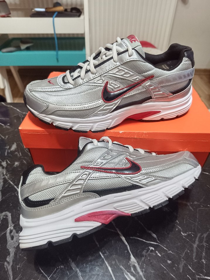 Nike initiator Orjinal sıfır gibi üründür - Görsel 4