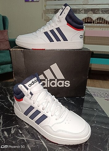 Adidas Adidas Hoops 3.0 orjnal sıfır kutusunda sıfır üründür.Denemek iç