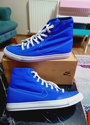 Nike Go mid Canvas orjinal sıfır kutulu üründür.Denemek için dah