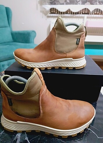 37 Beden camel Renk Ecco exostrike Chelsea goretex özellikli orjinal deri sıfır gibi