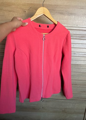 Pembe Fermuarlı Kadın Ceket