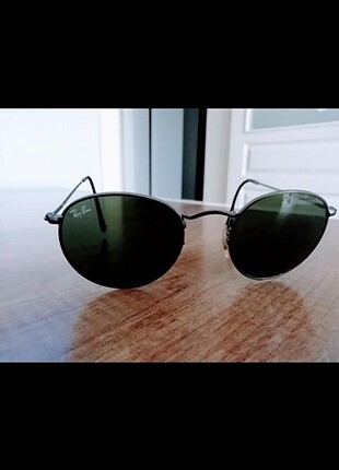 Rayban güneş gözlüğü 