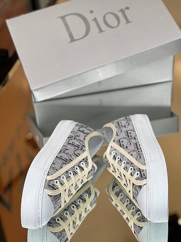 37 Beden Dior Spor Ayakkabı