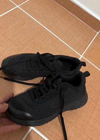 Siyah Kadın Spor Ayakkabı Stiletto Topuklu