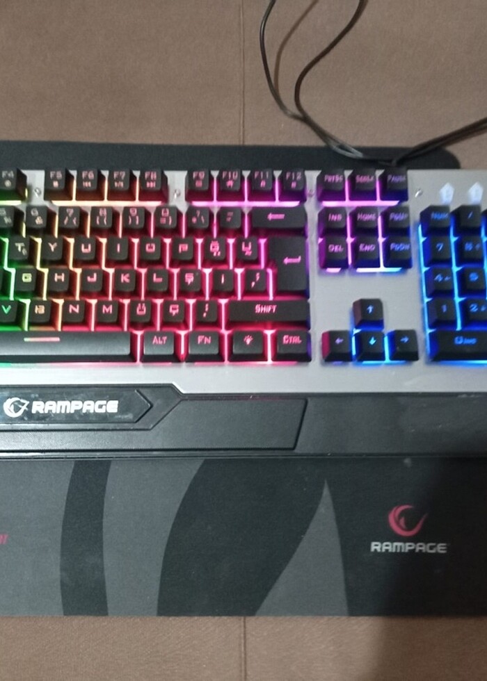 Oyuncu klavyesi - Görsel 4