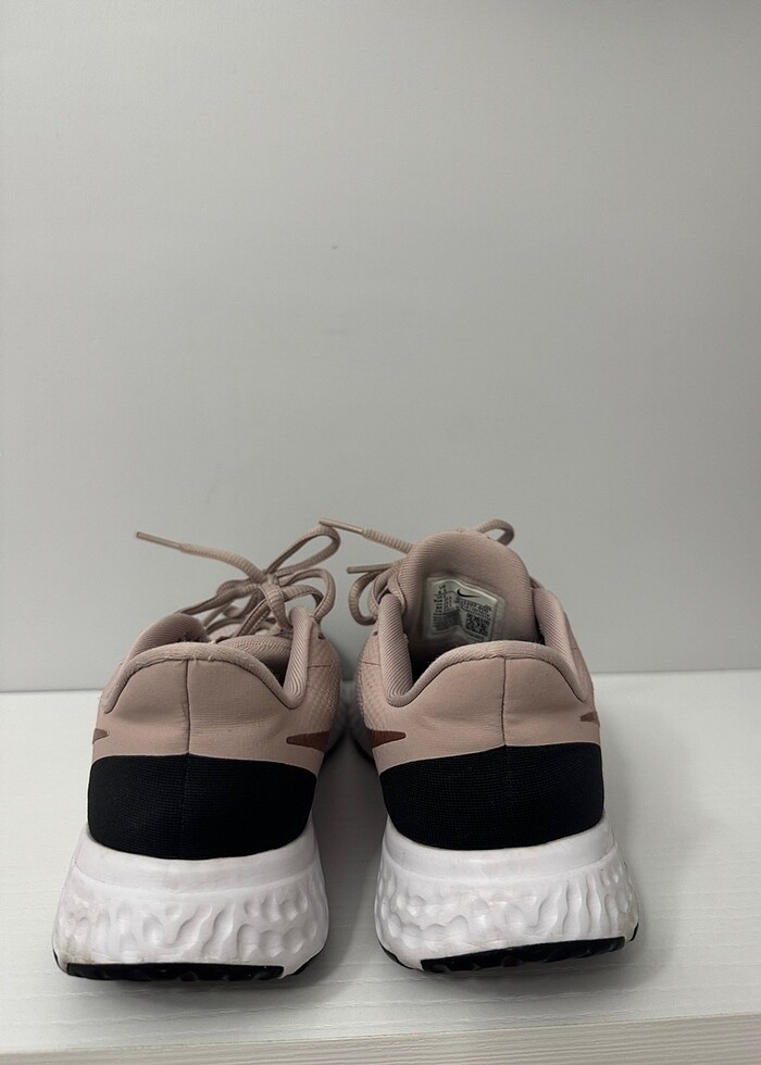 Nike spor ayakkabı - Görsel 4