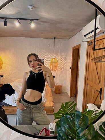 cut-out detaylı body
