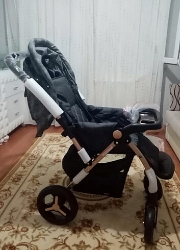 Bebek arabası 