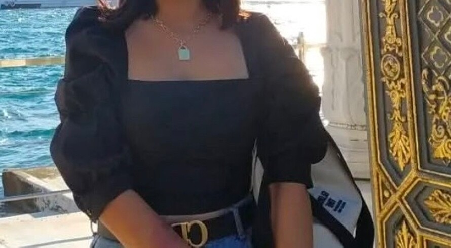 m Beden Siyah dar bluz